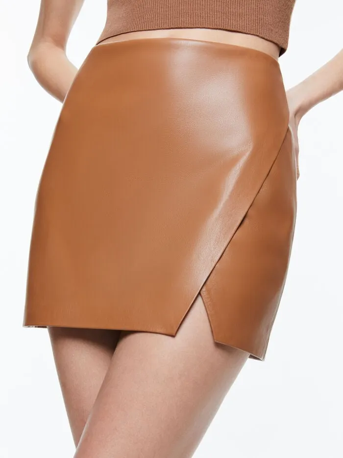 Alice Olivia SKIRTS WOMEN SIOBHAN VEGAN MINI SKIRT Camel