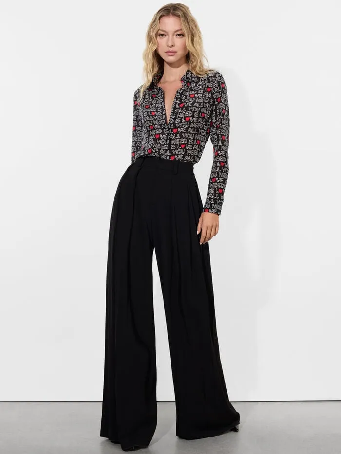 Alice Olivia TOPS WOMEN AO X THE BEATLES WILLA PLACKET TOP All You Need Is Love