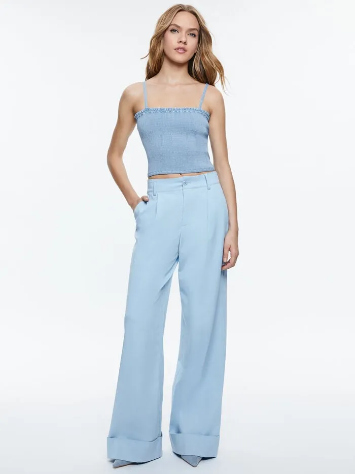 Alice Olivia TOPS WOMEN PENELOPE SMOCKED DENIM TOP Leona Light Blue