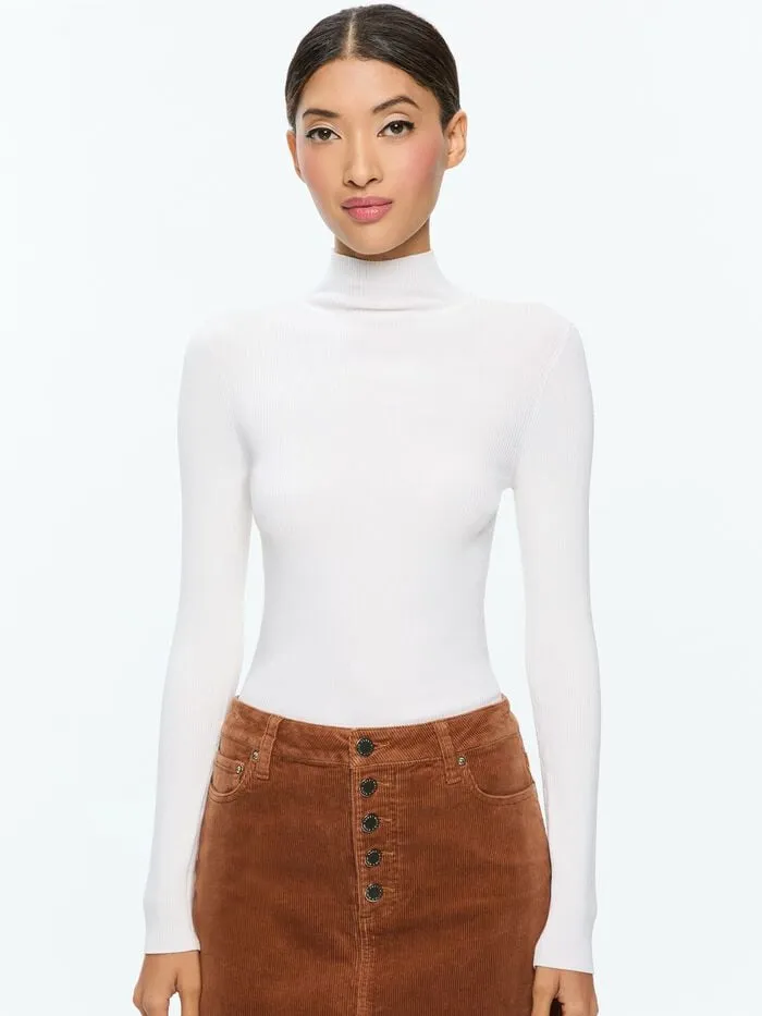 Alice Olivia TOPS WOMEN ROBERTA TURTLENECK Soft White