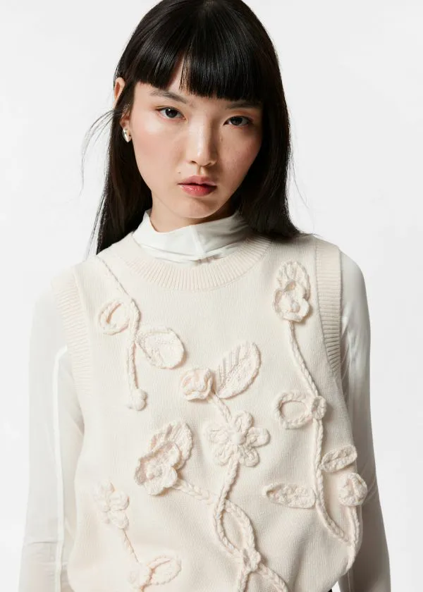 and Other Stories FloralAppliqu Sweater Vest Cream Women Knitwear