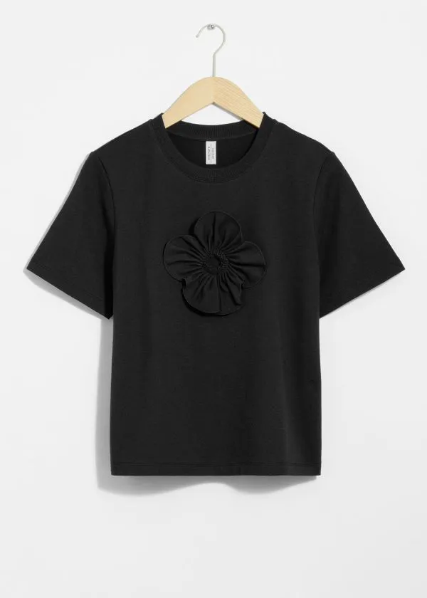 and Other Stories FloralAppliqu TShirt Black Women Tops and Tshirts