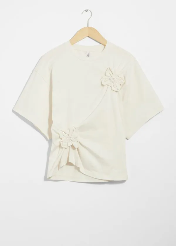 and Other Stories FloralAppliqu TShirt White Women Tops and Tshirts