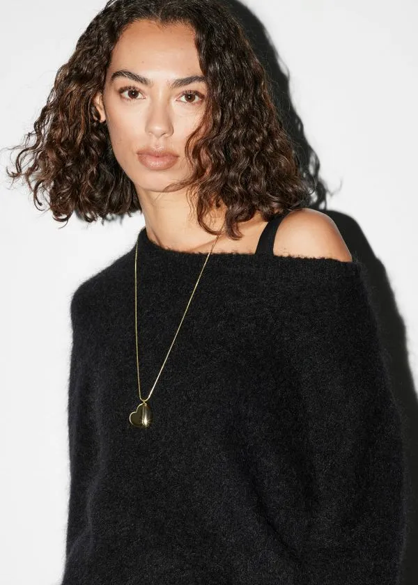 and Other Stories Heart Pendant Necklace Gold Women Necklaces
