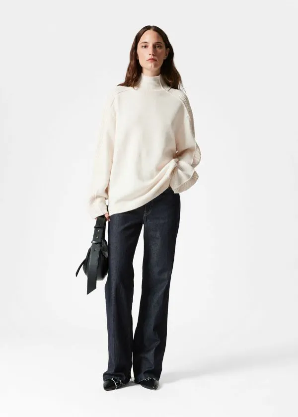 and Other Stories Panelled Wool Turtleneck Jumper White Women Knitwear and Other Stories Panelled Wool Turtleneck Jumper White Women Knitwear