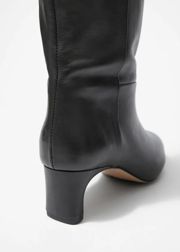and Other Stories PointedToe KneeHigh Boots Black Nappa Women Boots