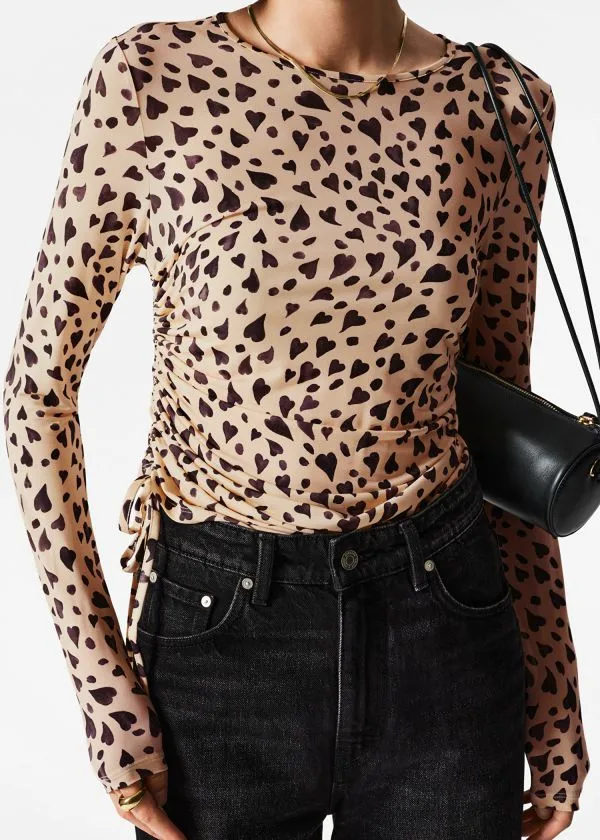 and Other Stories Ruched Drawstring Top Heart Print Women Tops and Tshirts
