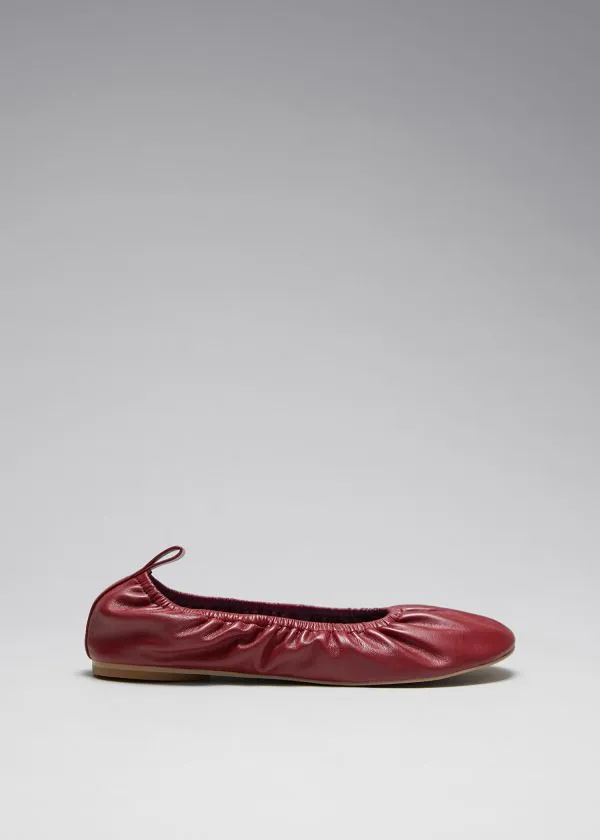 and Other Stories Ruched Leather Ballet Flats Burgundy Women Ballerinas