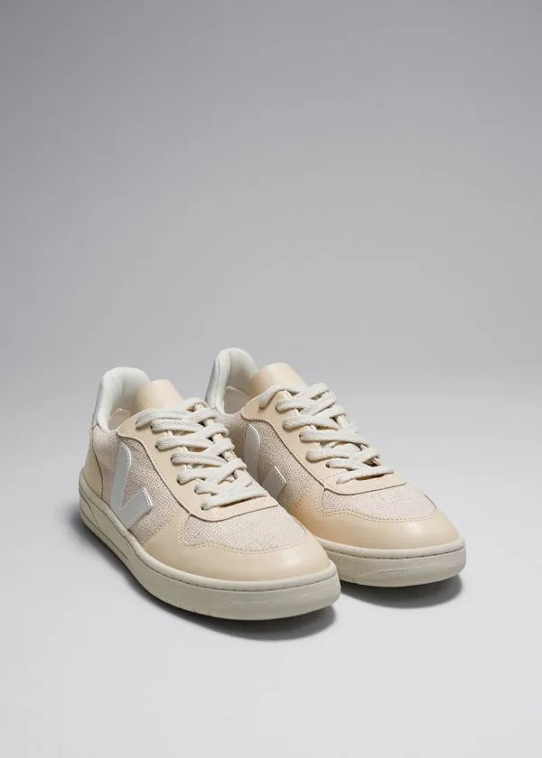 and Other Stories Veja V10 Sneakers Cream Women Sneakers