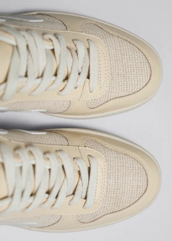 and Other Stories Veja V10 Sneakers Cream Women Sneakers