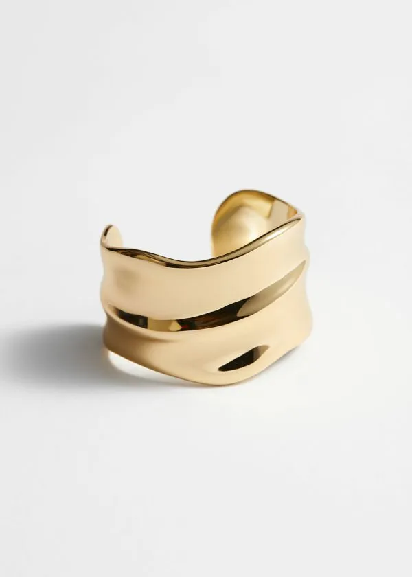and Other Stories Wavy Cuff Bracelet Gold Women Bracelets and Other Stories Wavy Cuff Bracelet Gold Women Bracelets