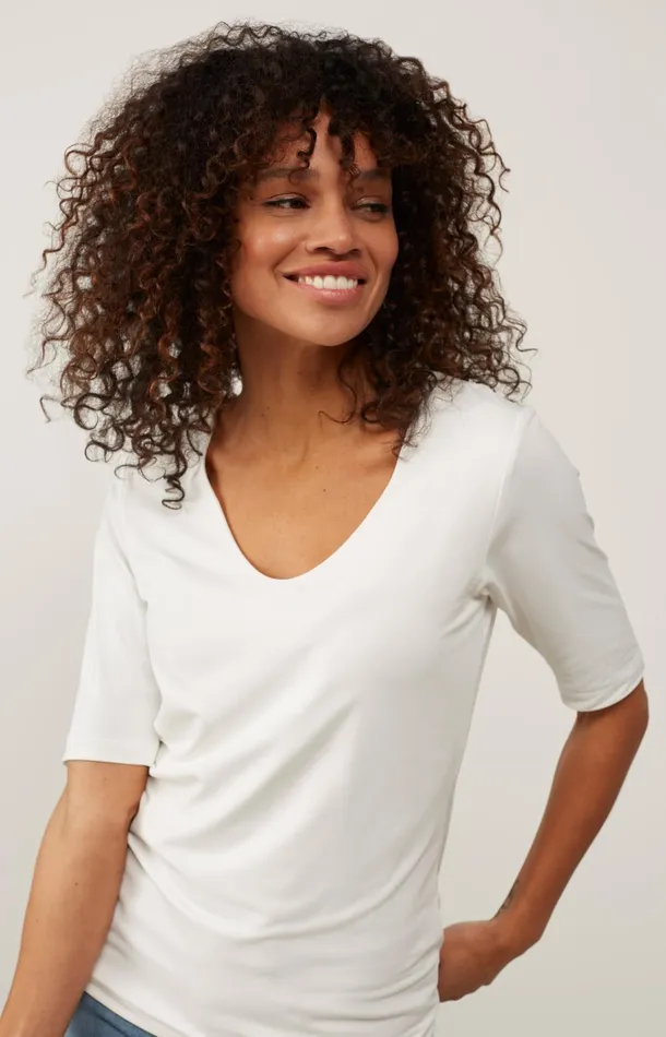Basic Tshirt With Round Vneck And Midlength Sleeves Off White Women YAYA Tshirts Basic Tshirt With Round Vneck And Midlength Sleeves Off White Women YAYA Tshirts