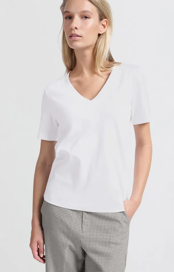 Basic Tshirt With Vneck And Short Sleeves Pure White Women YAYA Tshirts Basic Tshirt With Vneck And Short Sleeves Pure White Women YAYA Tshirts