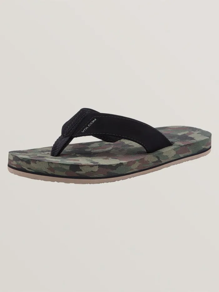 Boys Sandals Volcom Big Boys Victor Sandal 8211 Dark Camo