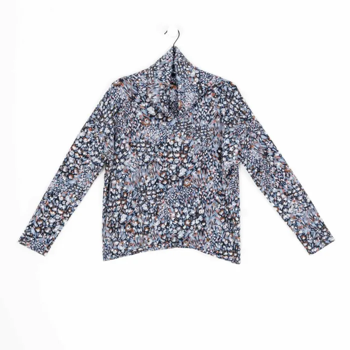 Cozy Texture 8211 Textured Tipped Hem Sweater Top 8211 Floral Puff 8211 Final Sale Women Clara Sunwoo Sweaters