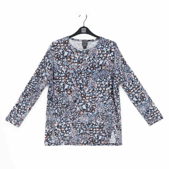 Cozy Texture 8211 Textured Vented Sweater Tunic 8211 Floral Puff 8211 Final Sale Women Clara Sunwoo Sweaters