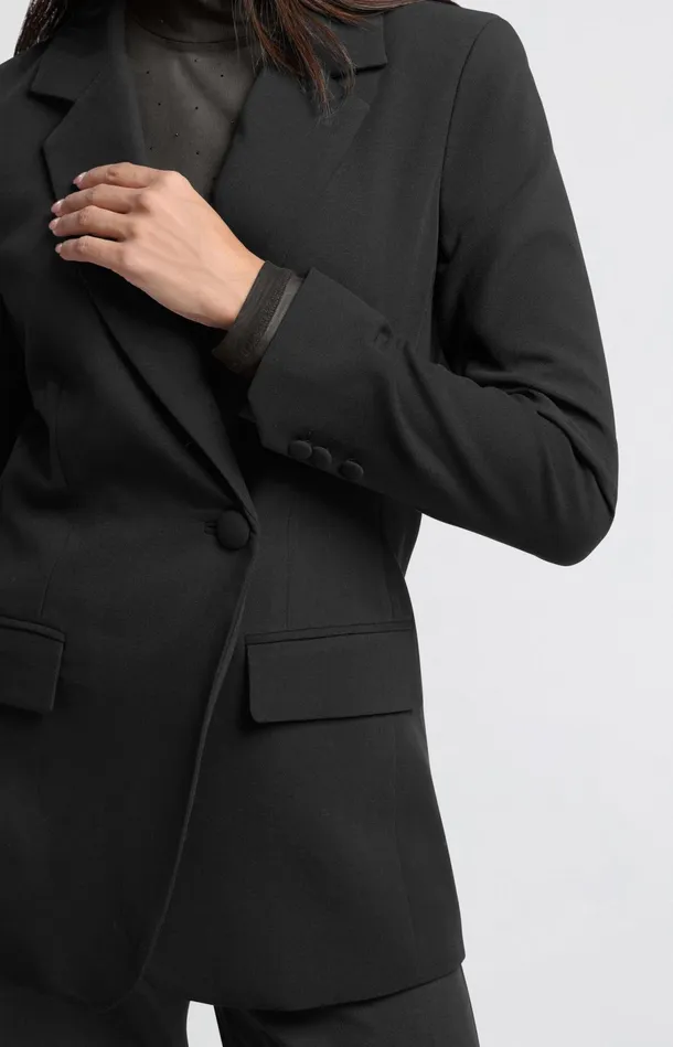 Fitted Blazer With Asymmetrical Closure And Front Pockets Black Women YAYA Blazers Fitted Blazer With Asymmetrical Closure And Front Pockets Black Women YAYA Blazers