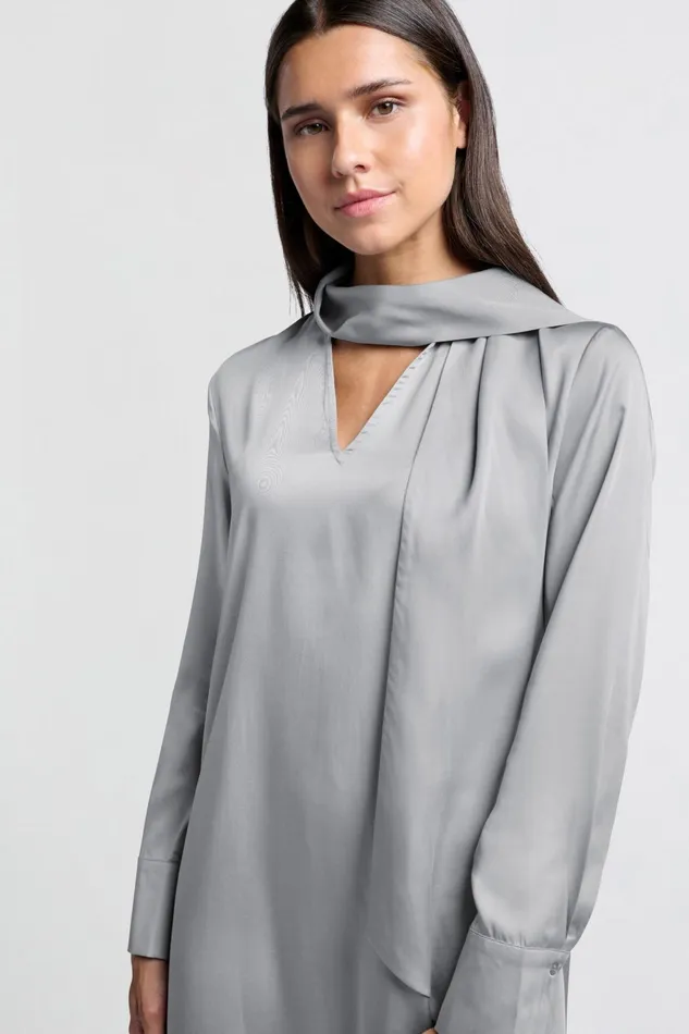 Flowing Dress With Bow Detail And Vneck Light Metal Grey Women YAYA Dresses Flowing Dress With Bow Detail And Vneck Light Metal Grey Women YAYA Dresses