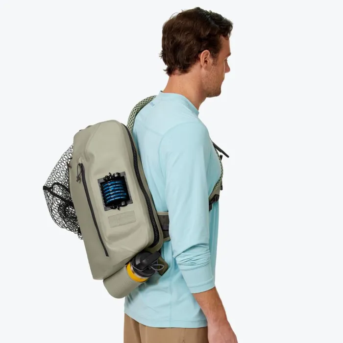 Fly Fishing PRO Waterproof Sling 14L Cloudburst Orvis Waterproof Packs and Bags