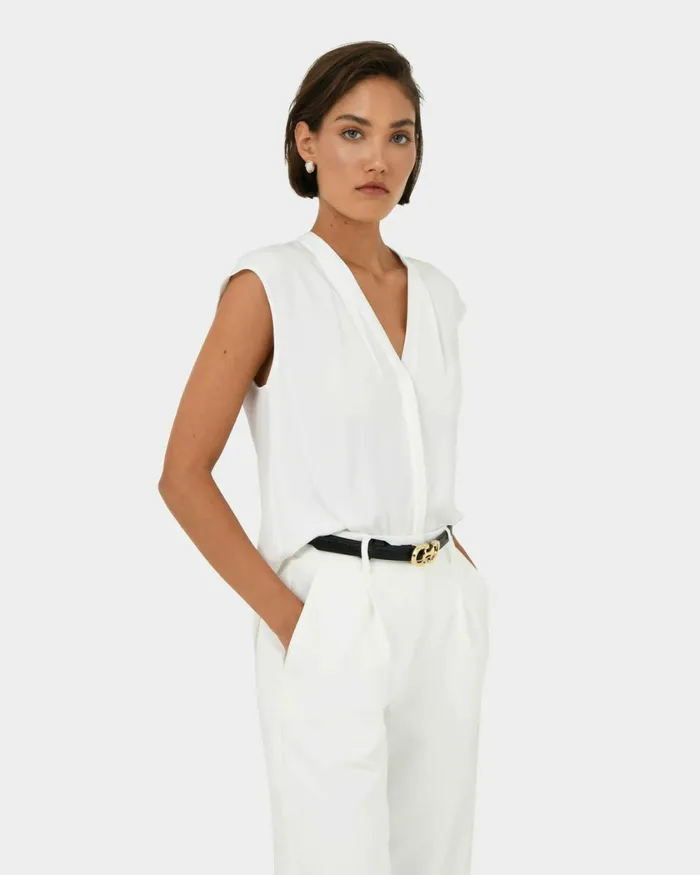 Forcast Adelaide Vneck Cap Sleeve Top Light Coralsand Beigeecruivoryblack Women TShirts and Tops