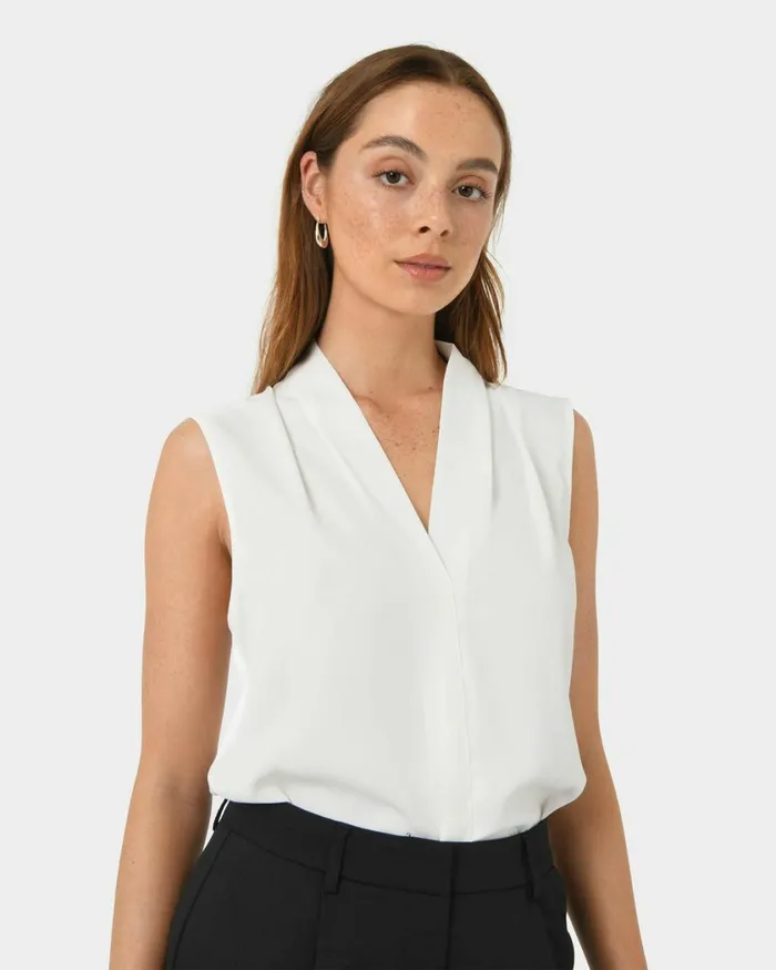 Forcast Alivia 2 Vneck Top Ivorymintnavywhite Sandblack Women TShirts and Tops