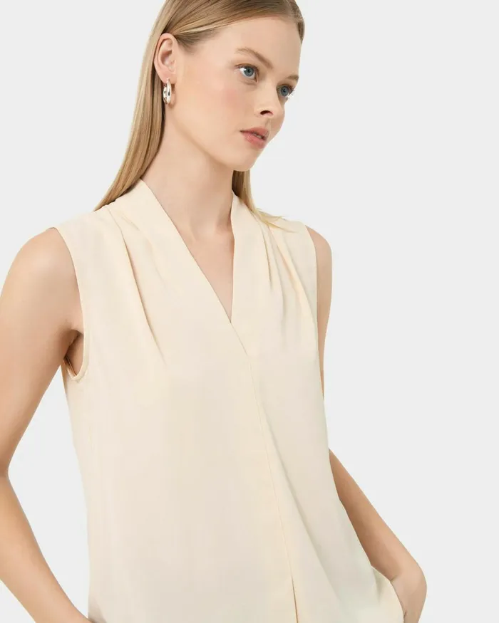Forcast Alivia 2 Vneck Top Ivorymintnavywhite Sandblack Women TShirts and Tops