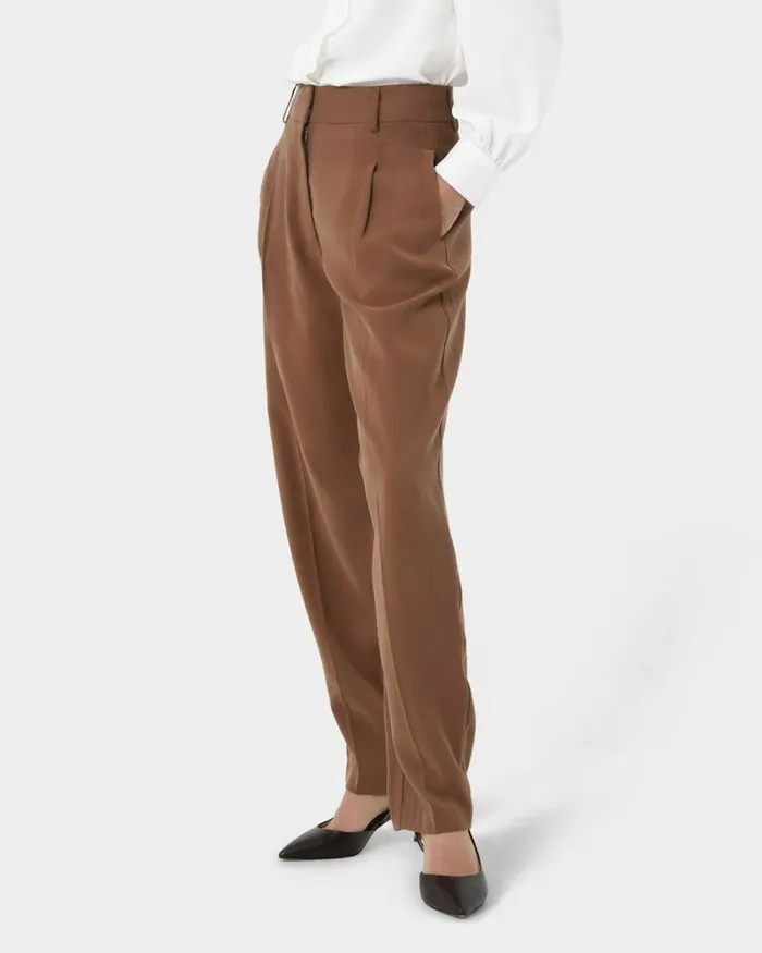 Forcast Hazel Belted Tapered Pant Charred Clay Women HighWaisted Pants