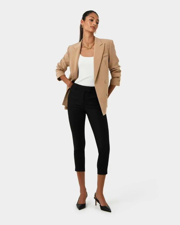Forcast Josie 2 Cropped Notch Pants Stoneivorynavylight Greyblack Women Cropped Pants Forcast Josie 2 Cropped Notch Pants Stoneivorynavylight Greyblack Women Cropped Pants
