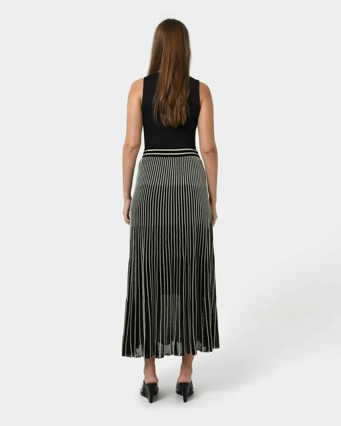 Forcast Lucy Pleat Knit Midi Skirt Women Midi and Maxi Skirts