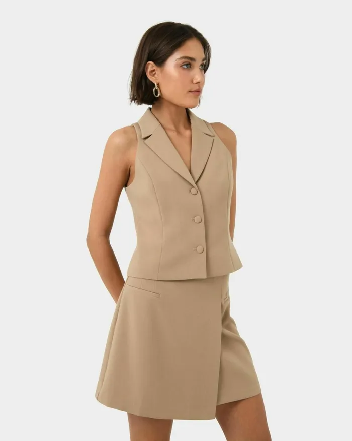 Forcast Nikki Tailored Vest Warm Taupeivoryblack Women TShirts and Tops