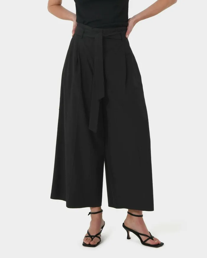 Forcast Novah Paper Bag Waist Culotte Black Women Cropped Pants