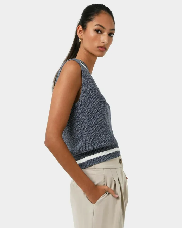 Forcast Sarah Vneck Knit Women TShirts and Tops