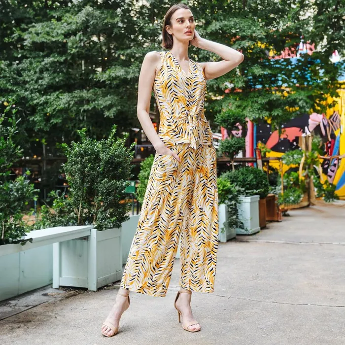 High Rise Scrunch Pocket Gaucho Pant 8211 Wild Leaves 8211 Final Sale Women Clara Sunwoo Pants Skirts