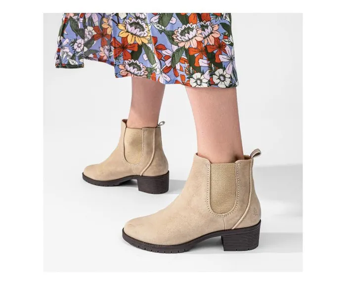Hush Puppies Boots Women Hadley Chelsea Boot Cognac Leather Hush Puppies Boots Women Hadley Chelsea Boot Cognac Leather