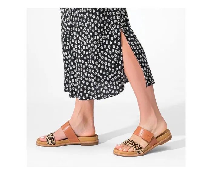 Hush Puppies Sandals Women Lilly 2 Band Slide Cognac Nubuck