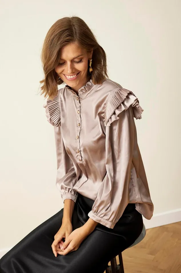 IN FRONT BLOUSES SHIRTS Women MANDY BLOUSE 15952 191 Sand 191
