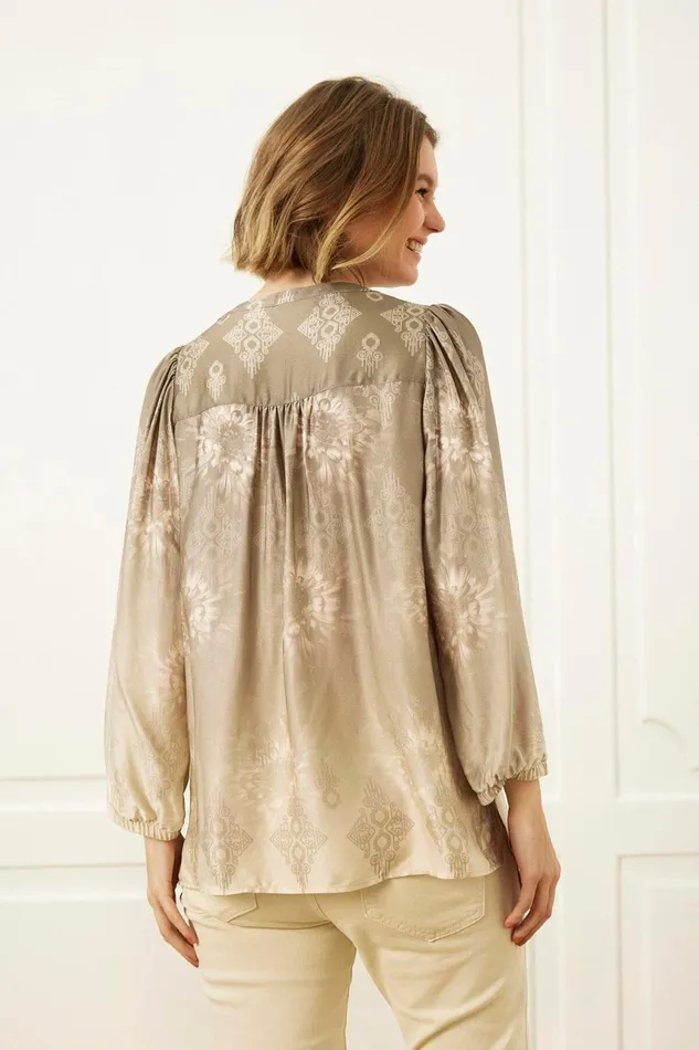 IN FRONT BLOUSES SHIRTS Women NELLY BLOUSE 16065 804 Mocca 804 IN FRONT BLOUSES SHIRTS Women NELLY BLOUSE 16065 804 Mocca 804