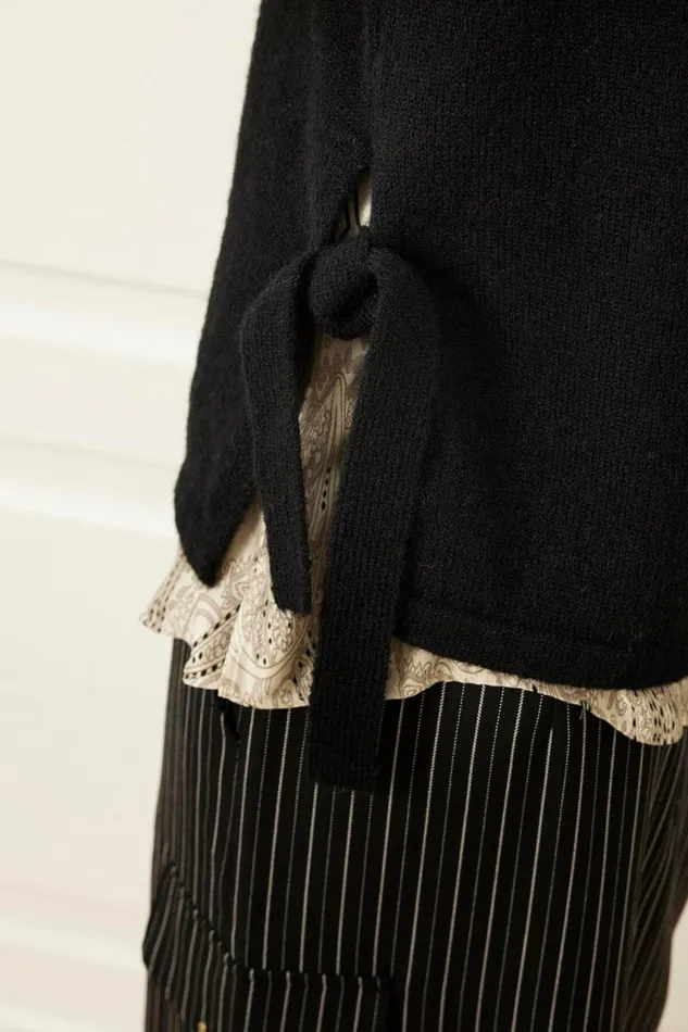 IN FRONT CARDIGANS KNITS Women ODILE KNIT VEST 16021 999 Black 999