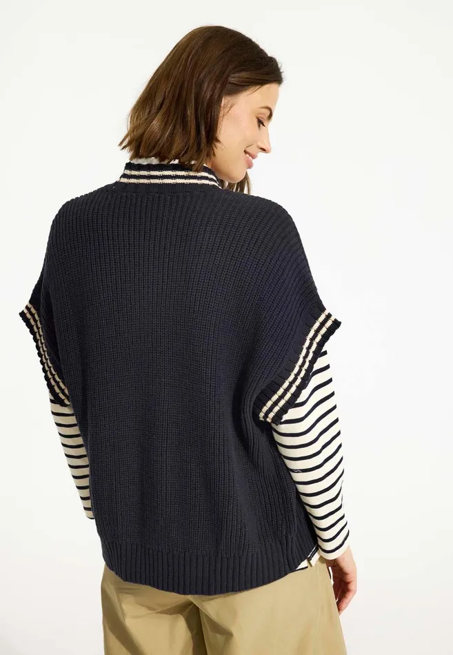 IN FRONT CARDIGANS KNITS Women SAMBA KNIT VEST 16538 591 Navy 591 IN FRONT CARDIGANS KNITS Women SAMBA KNIT VEST 16538 591 Navy 591