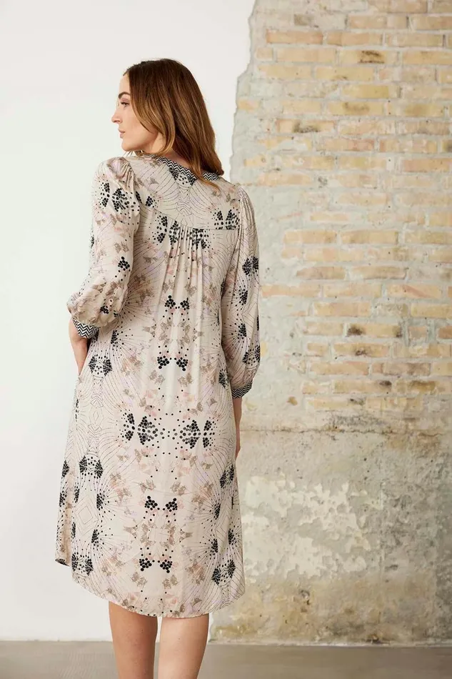 IN FRONT DRESSES Women DARLING DRESS 16139 420 Coral 420