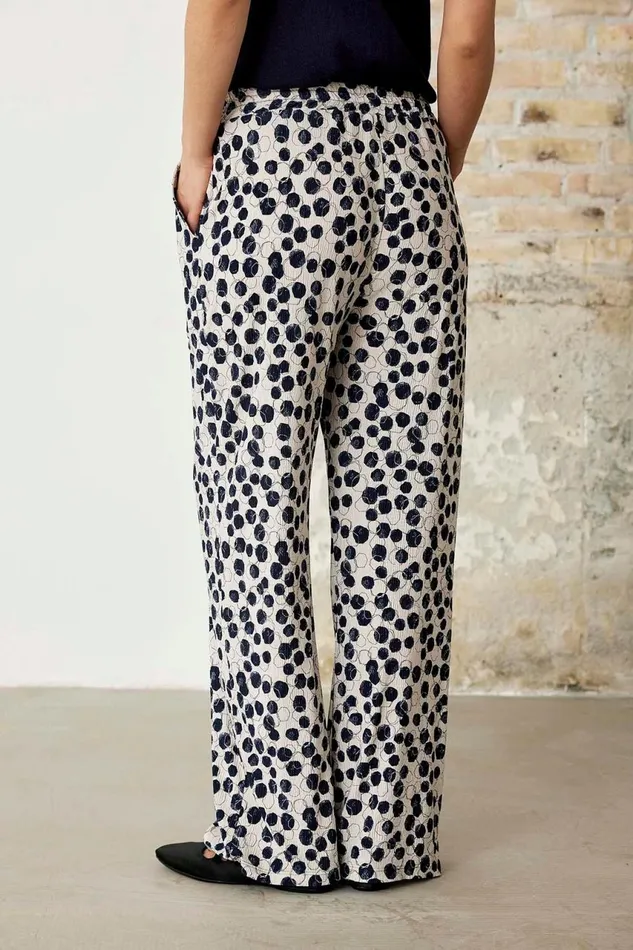 IN FRONT PANTS Women AENA PANTS 16164 591 Navy 591