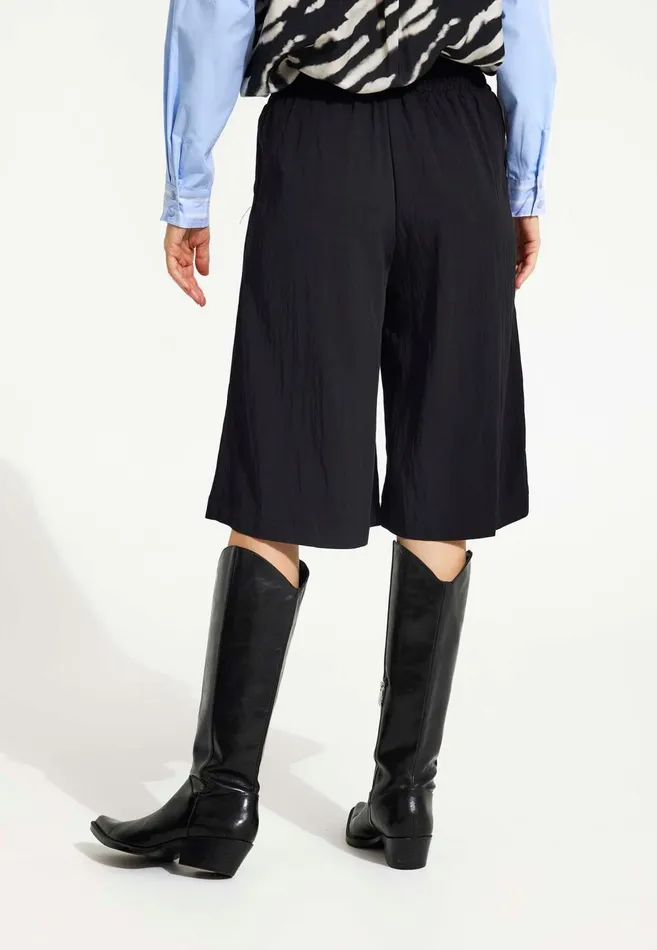 IN FRONT PANTS Women CLARA CULOTTES 16517 999 Black 999