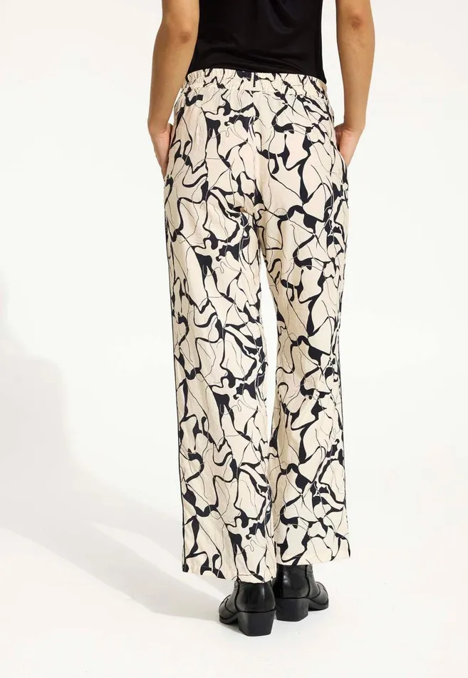 IN FRONT PANTS Women KIRA PANTS 16544 025 Creme 025 IN FRONT PANTS Women KIRA PANTS 16544 025 Creme 025