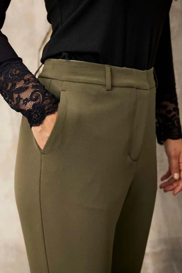 IN FRONT PANTS Women LEA PANTS 15537 682 Hunter Green 682