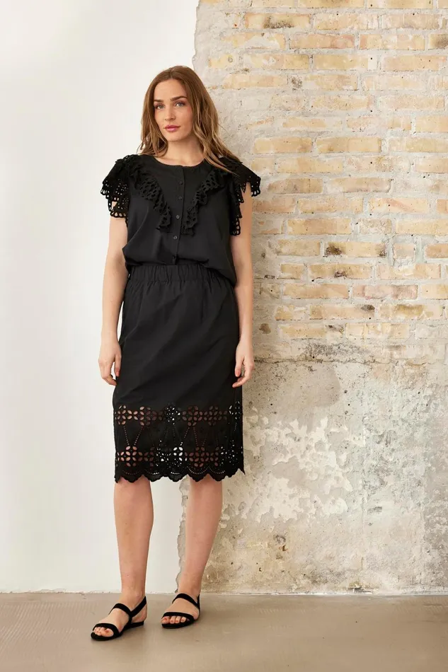 IN FRONT SALE Women VIKKY SHIRT 16157 999 Black 999