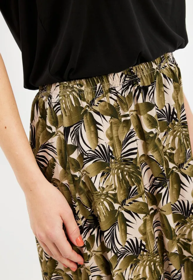IN FRONT SKIRTS Women MATILDA SKIRT 15720 615 Green 615