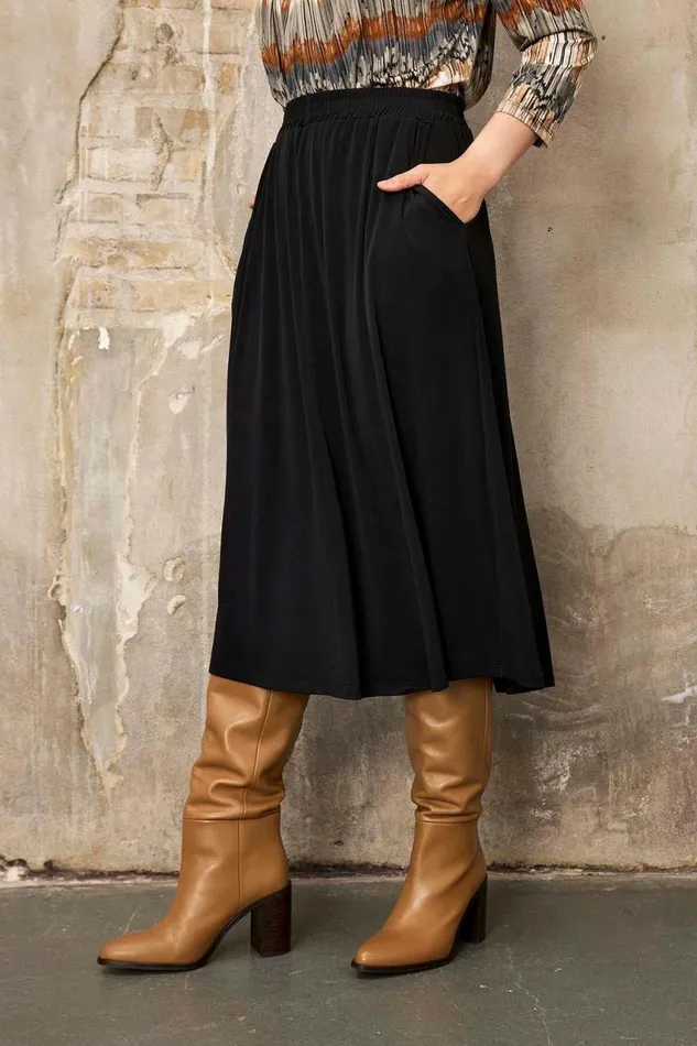 IN FRONT SKIRTS Women SUSSI SKIRT 15989 999 Black 999