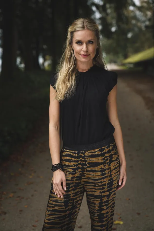 IN FRONT TOPS TSHIRTS Women GRAZIA BLOUSE 13028 999 Black 999