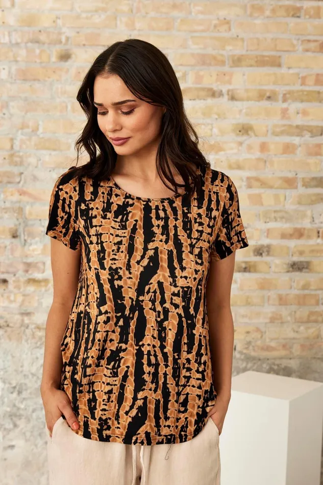 IN FRONT TOPS TSHIRTS Women PHILIPPA TSHIRT 16249 999 Black 999