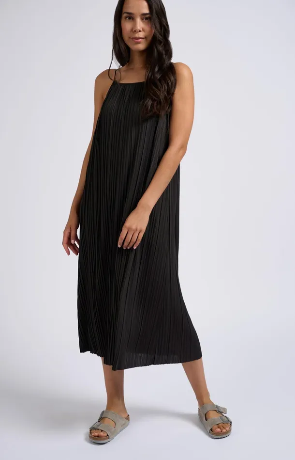 Jersey Plisse Dress With Thin Straps In Flowy Fit Licorice Black Women YAYA Dresses Jersey Plisse Dress With Thin Straps In Flowy Fit Licorice Black Women YAYA Dresses